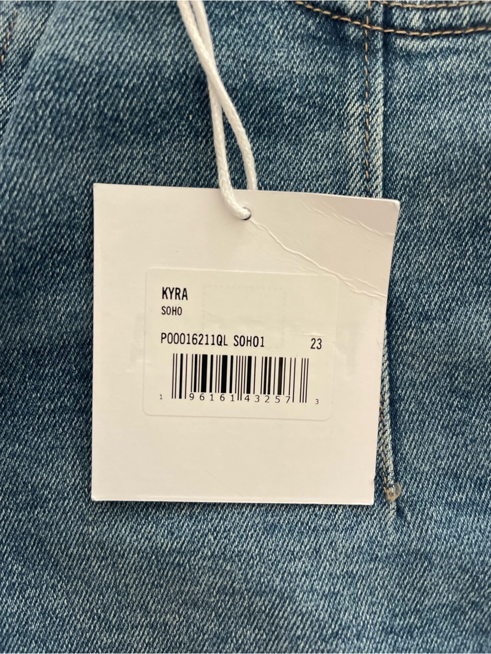 Pistola barell crop denim , Kyra SoHo ,size 23 - Picture 13 of 13